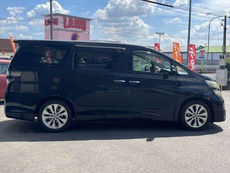 VELLFIRE