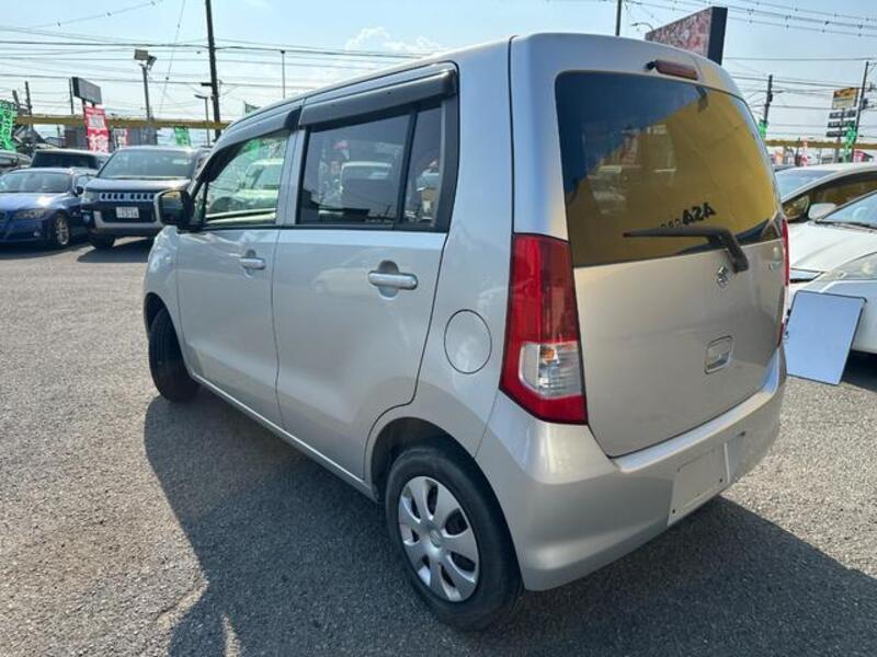WAGON R