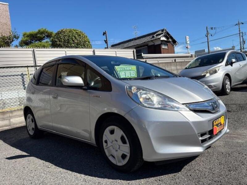 FIT HYBRID