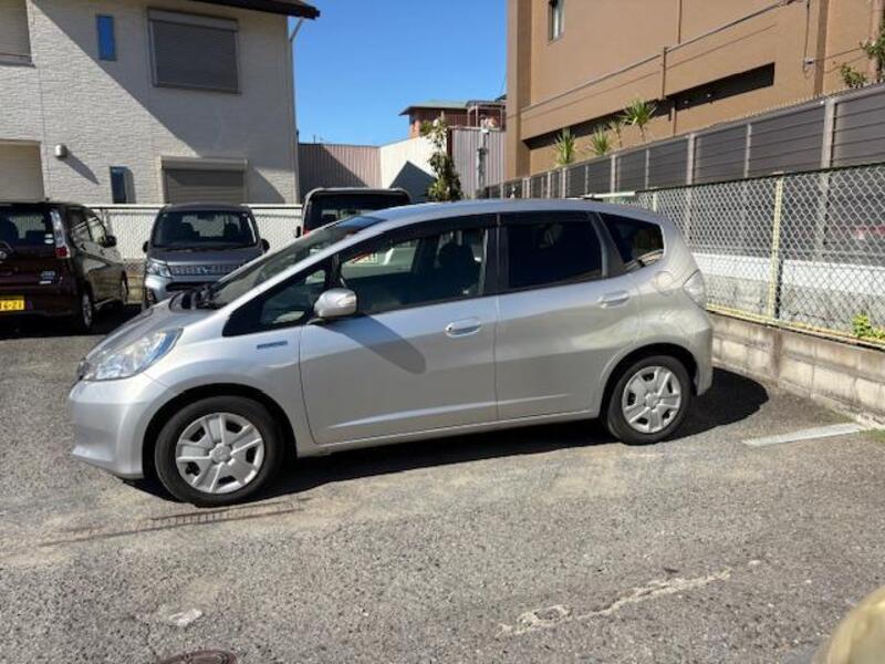 FIT HYBRID