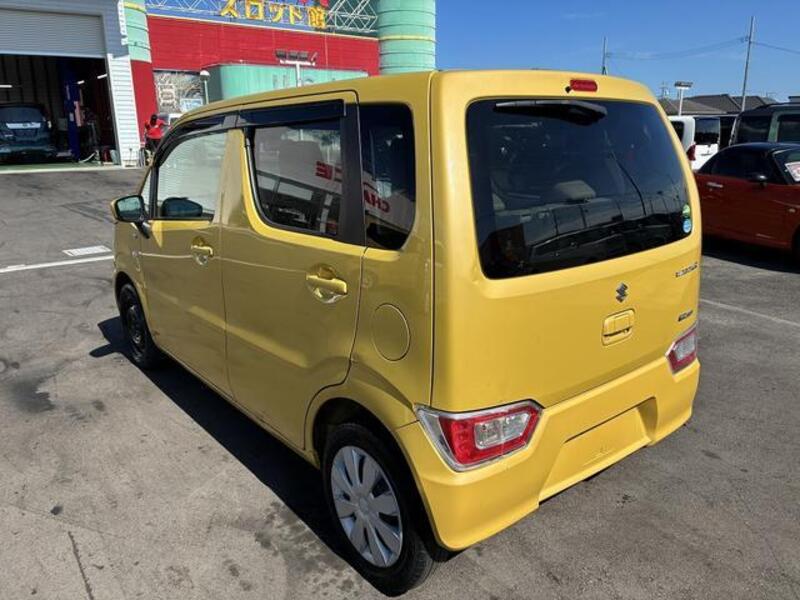 WAGON R