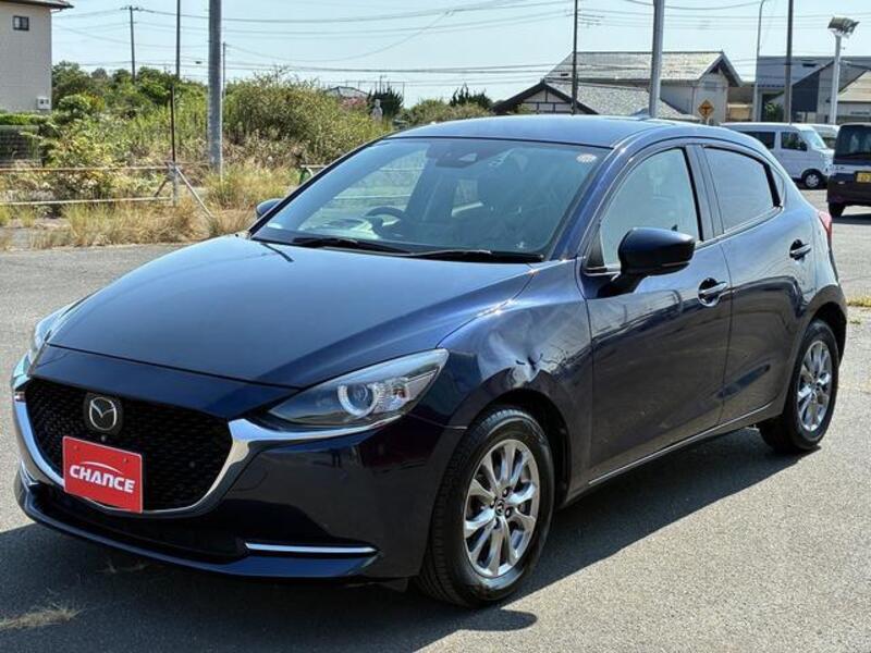 MAZDA2
