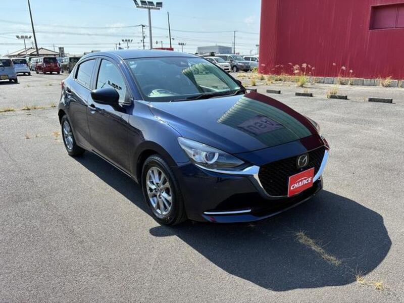 MAZDA2