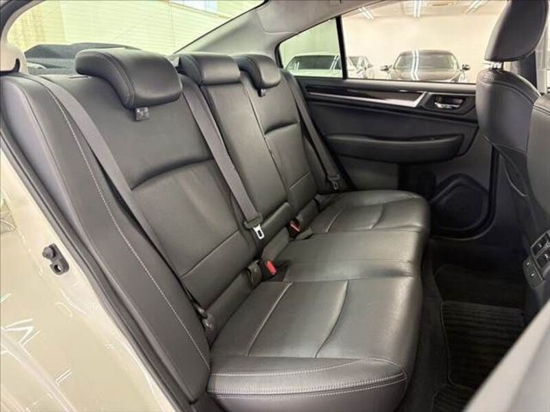 LEGACY B4