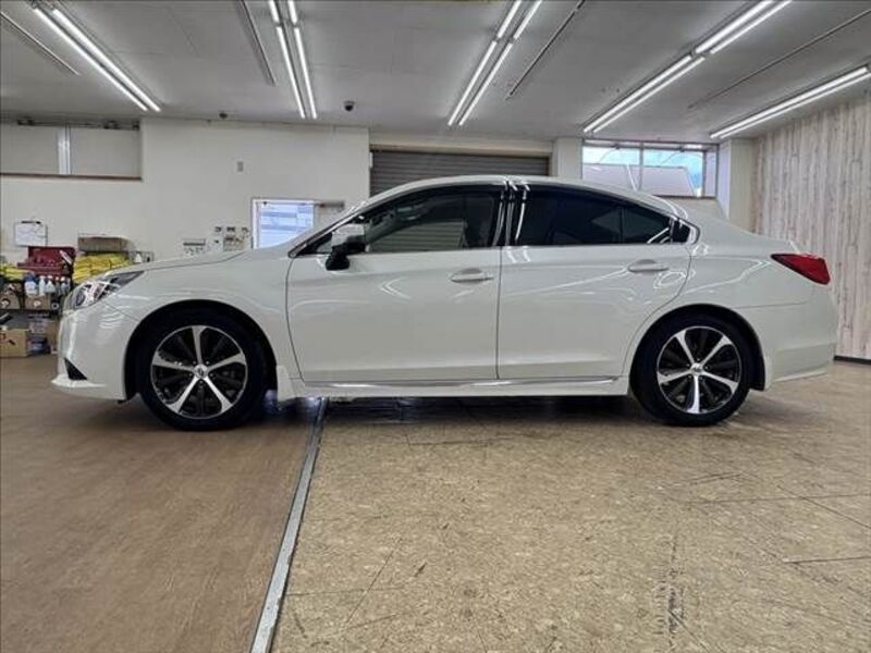 LEGACY B4