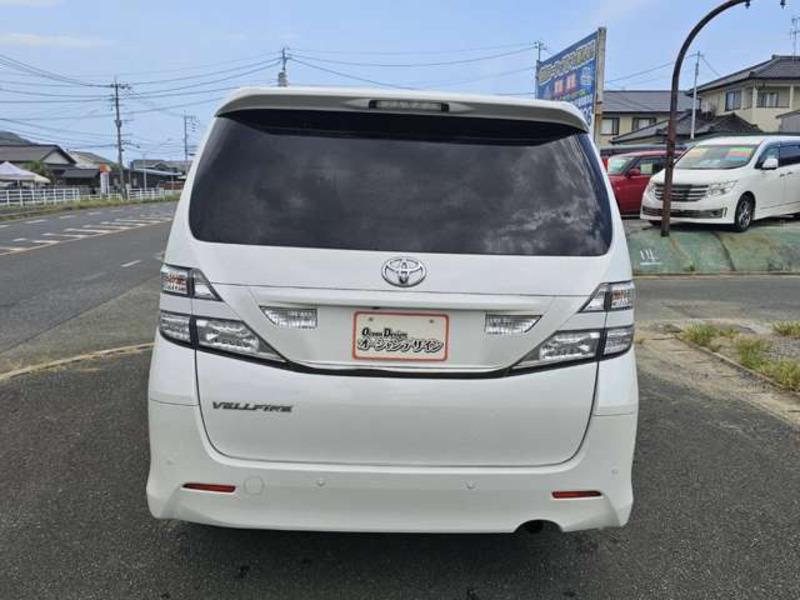 VELLFIRE
