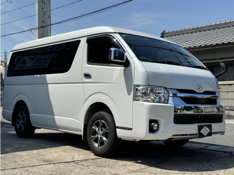 HIACE