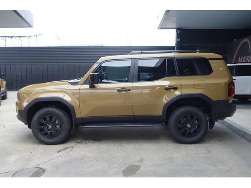 LAND CRUISER 250