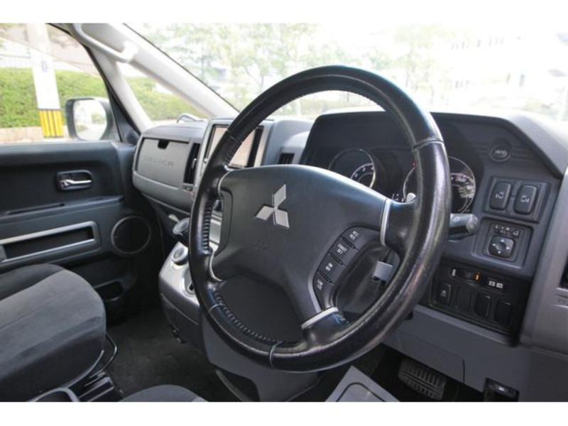 DELICA D5