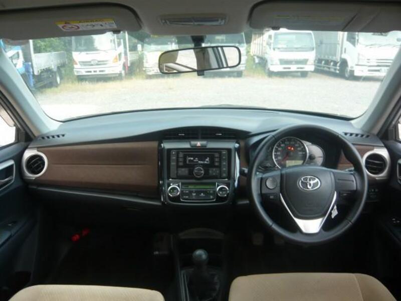 COROLLA AXIO