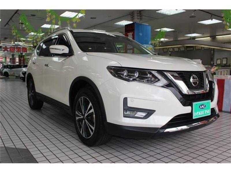 X-TRAIL