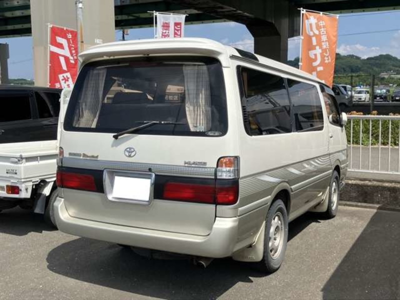 HIACE