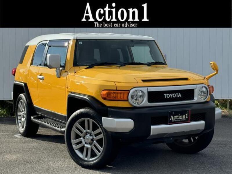 TOYOTA FJ CRUISER