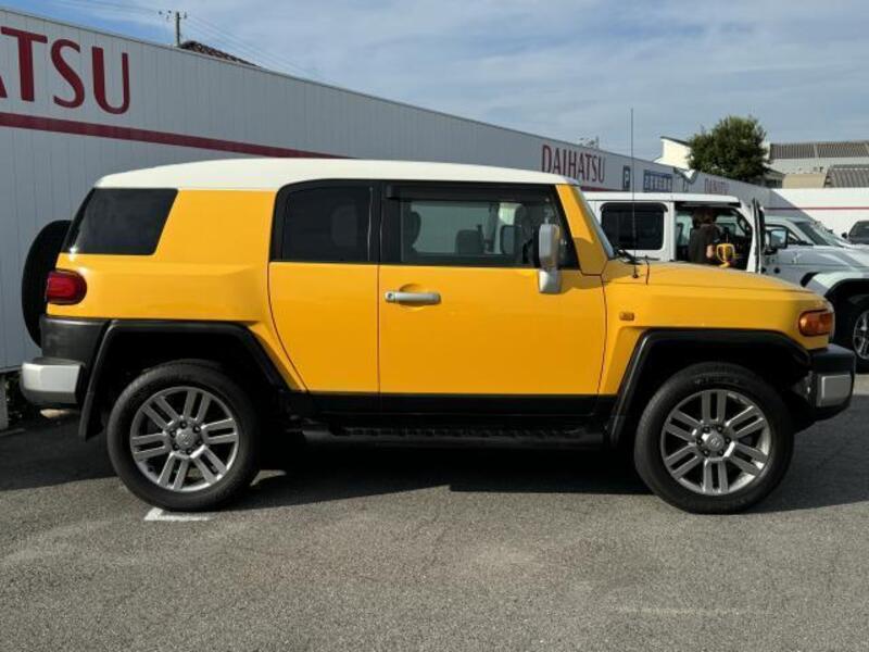 FJ CRUISER