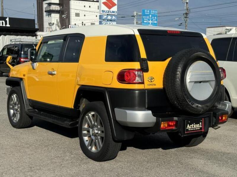 FJ CRUISER