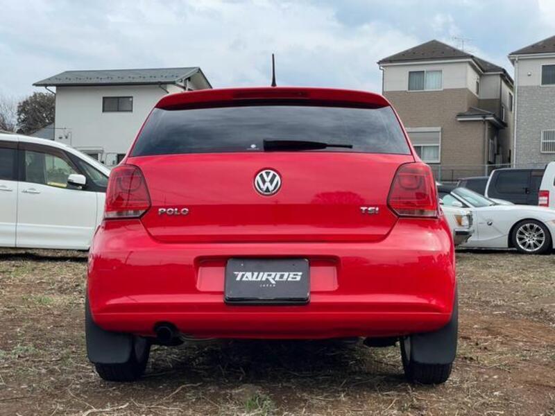 POLO