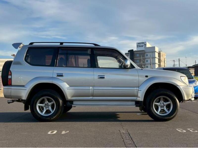 LAND CRUISER PRADO