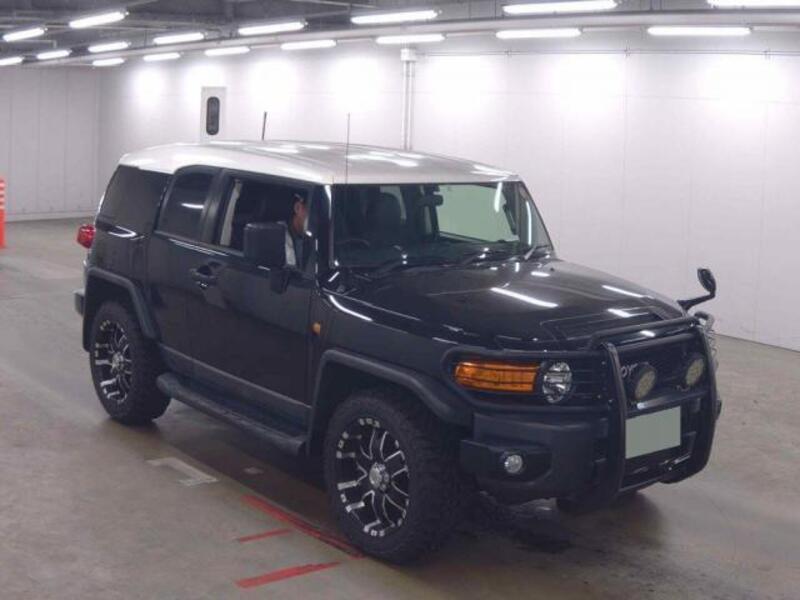 FJ CRUISER-0