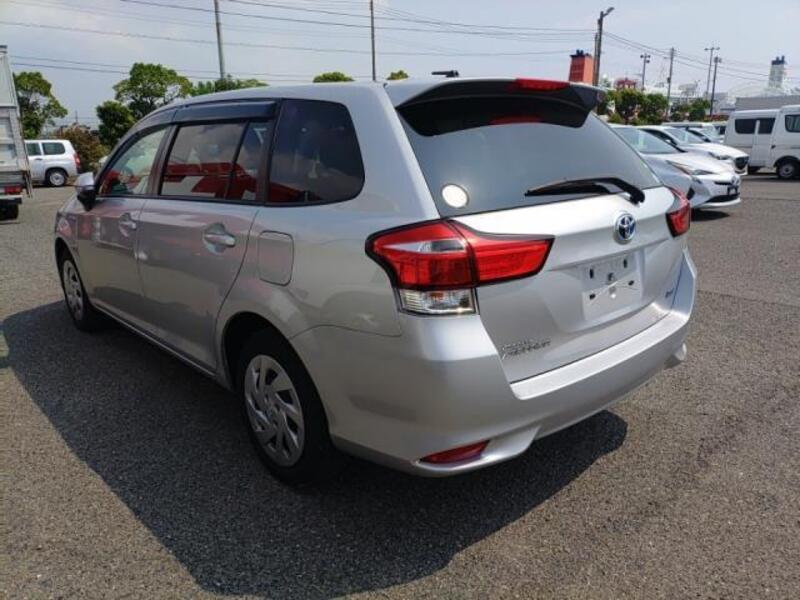 COROLLA FIELDER