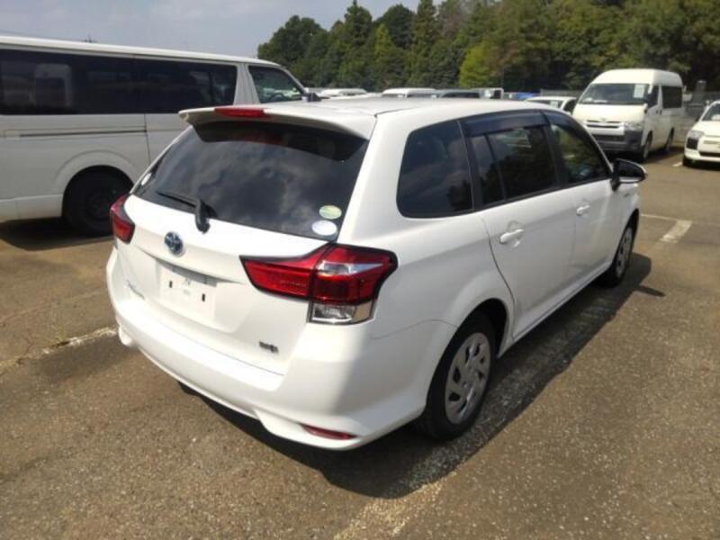 COROLLA FIELDER