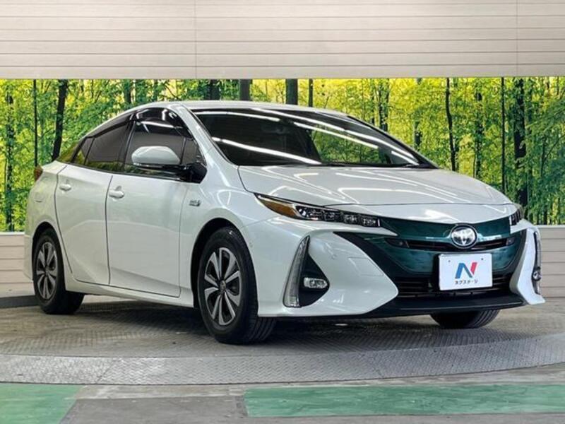 PRIUS PHV