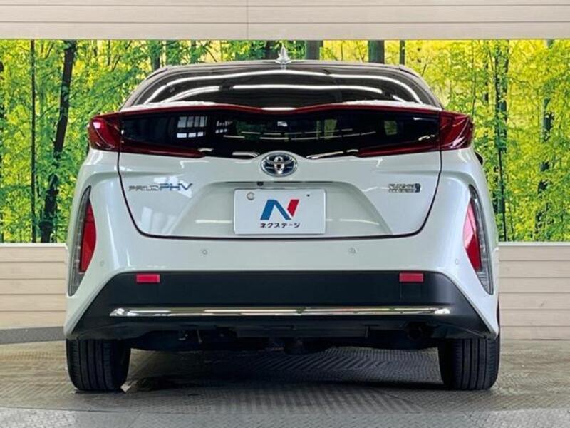 PRIUS PHV