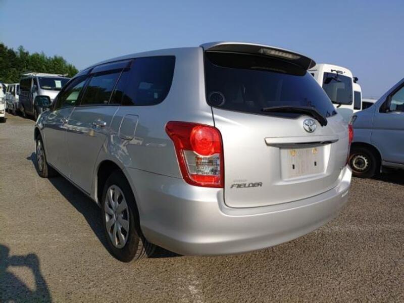 COROLLA FIELDER