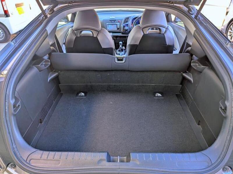 CR-Z