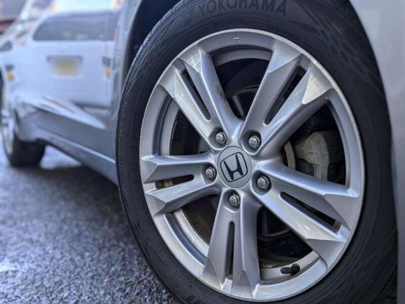 CR-Z