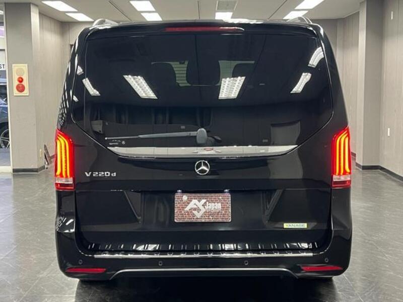 V-CLASS