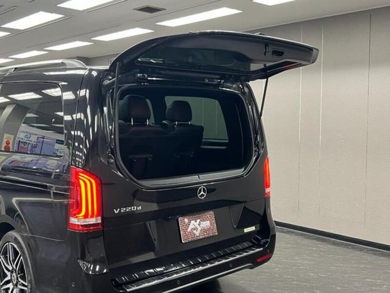 V-CLASS