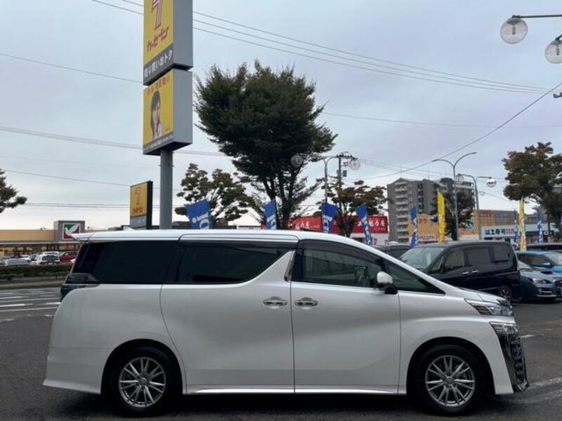 VELLFIRE