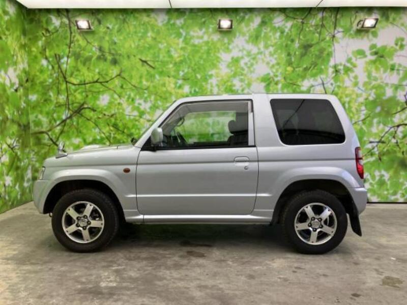PAJERO MINI