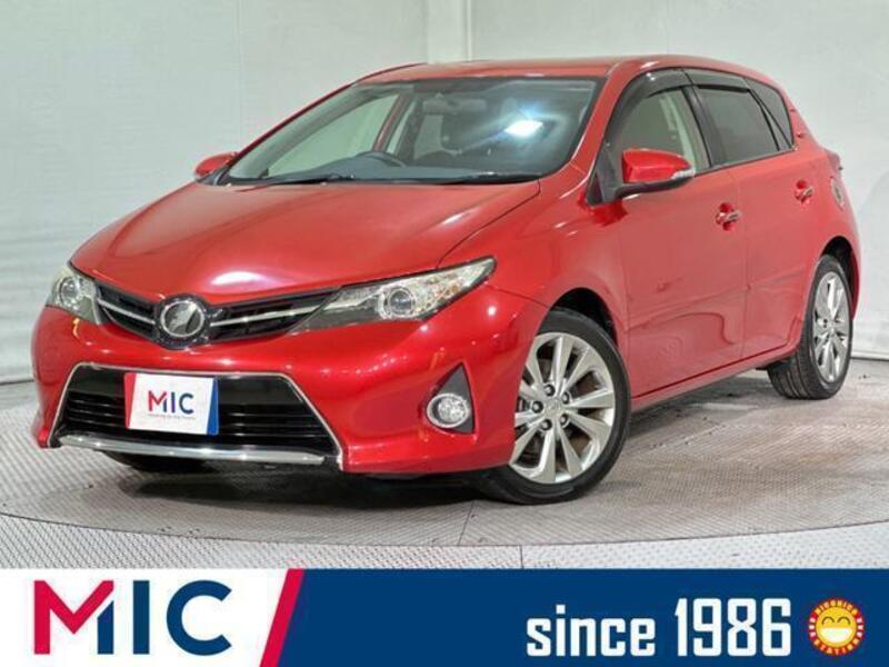 TOYOTA AURIS