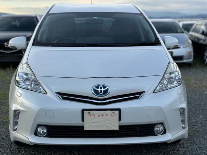 PRIUS ALPHA