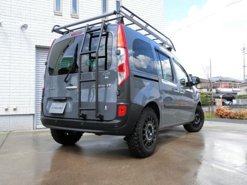 KANGOO