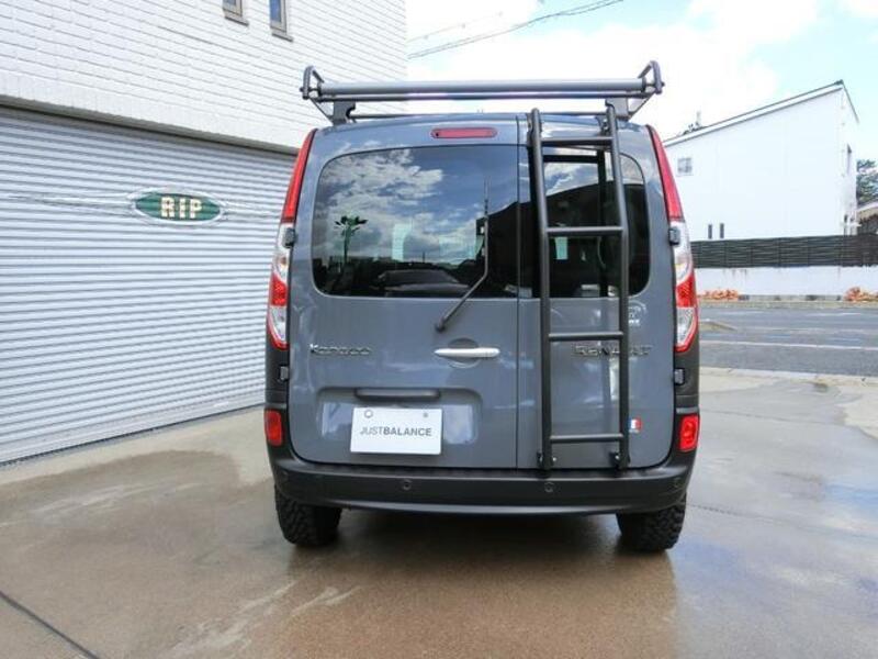 KANGOO