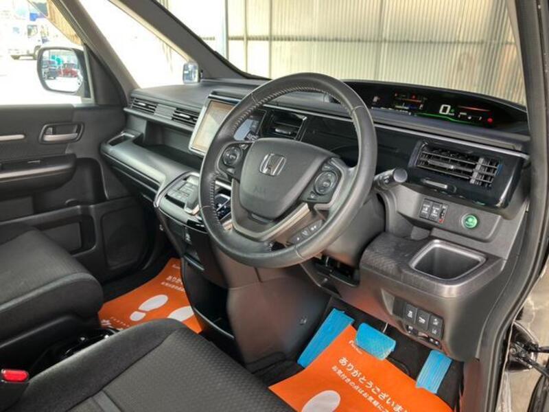 STEPWAGON SPADA