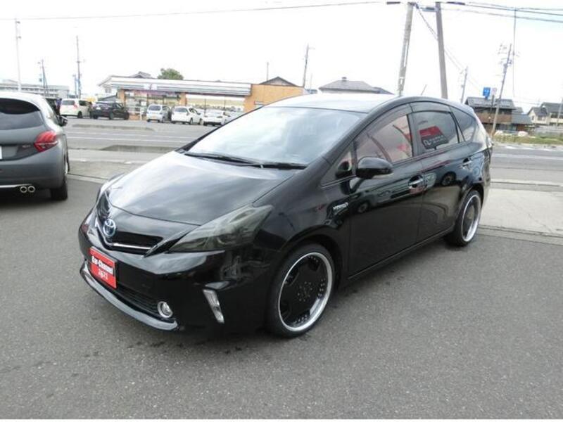 PRIUS ALPHA