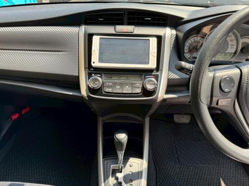 COROLLA FIELDER