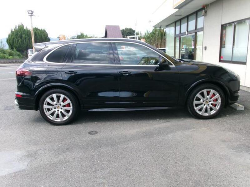 CAYENNE