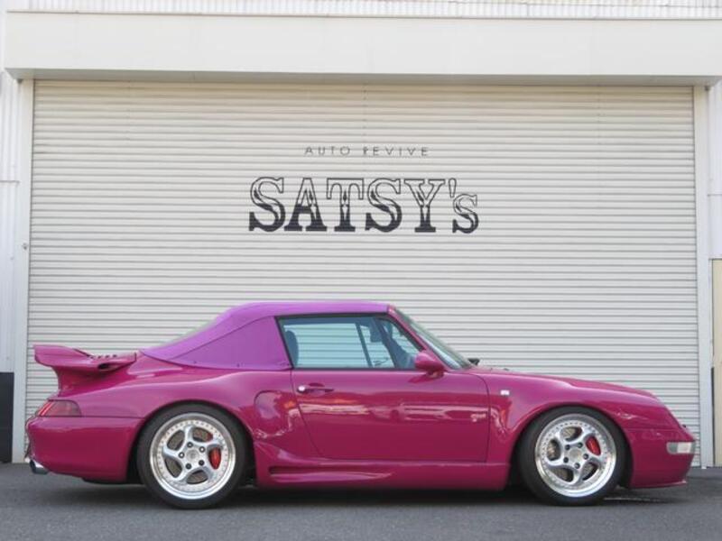 911
