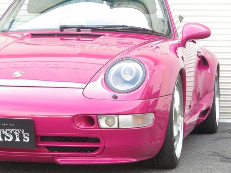 911
