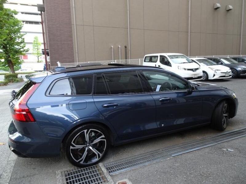 V60