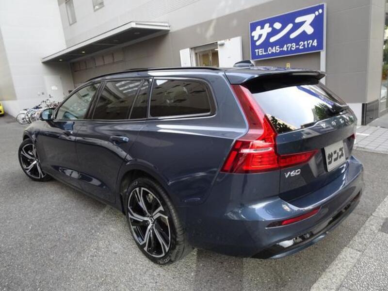 V60