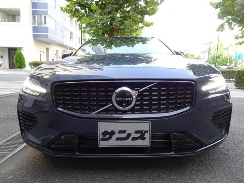 V60