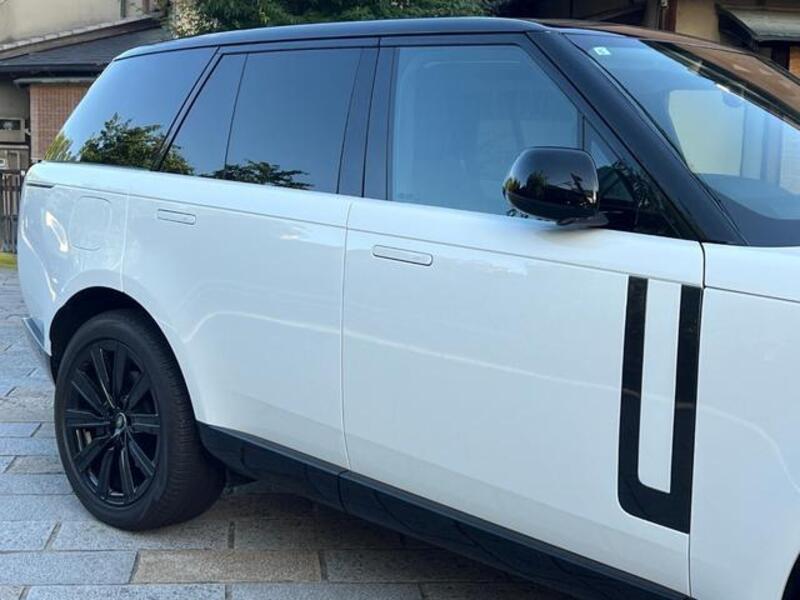 RANGE ROVER