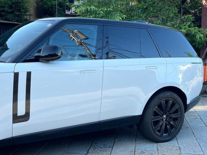 RANGE ROVER