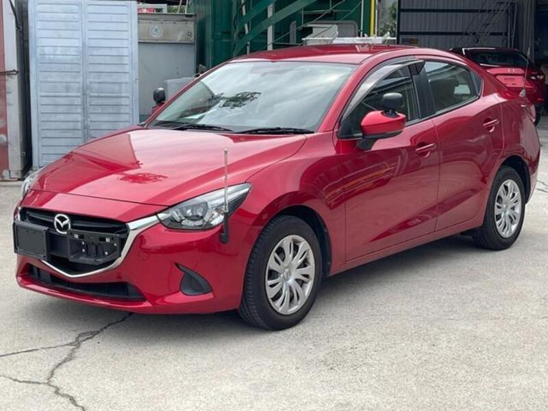 MAZDA2