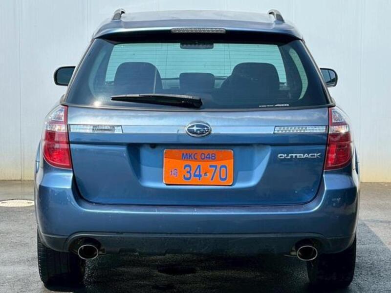LEGACY OUTBACK